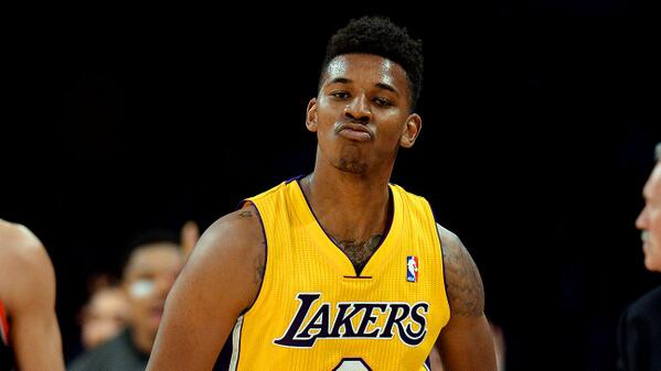 马竞战国米大名单：小蜘蛛领衔，小西蒙尼回归，奥布拉克缺阵（马竞对阵国米名单公布：小蜘蛛担纲，小西蒙尼复出，奥布拉克缺席）