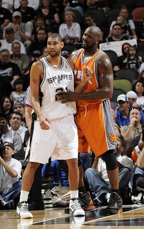 最高规格！足协杯决赛韩国+德国裁判执法，国安3胜2平有利（足协杯决赛启用韩德裁判组执法，国安过往3胜2平占优）